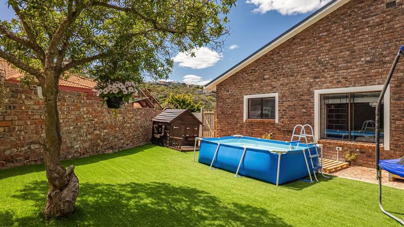 5 Bedroom Property for Sale in Dana Bay Western Cape